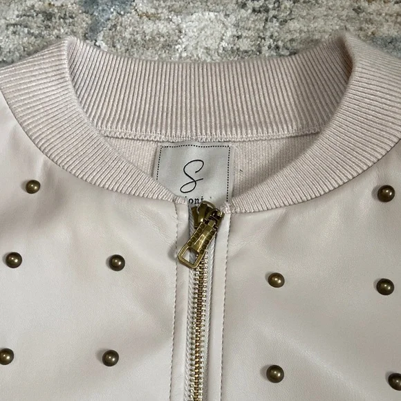Sioni Light Beige Bomber Jacket Sweater with Metallic Details - Picture 11 of 15